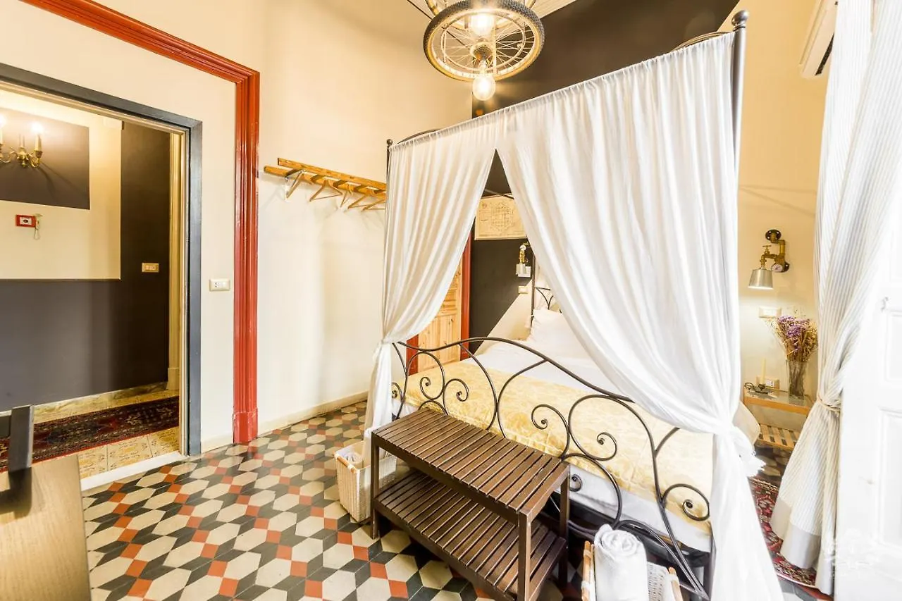 Grand Tour Design Guest House Catania Self Check-In 3*,