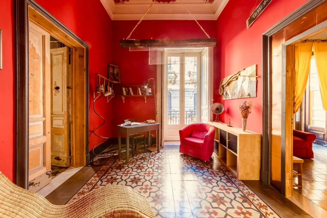 *** לינה וארוחת בוקר Grand Tour Design Guest House Catania Self Check-In איטליה