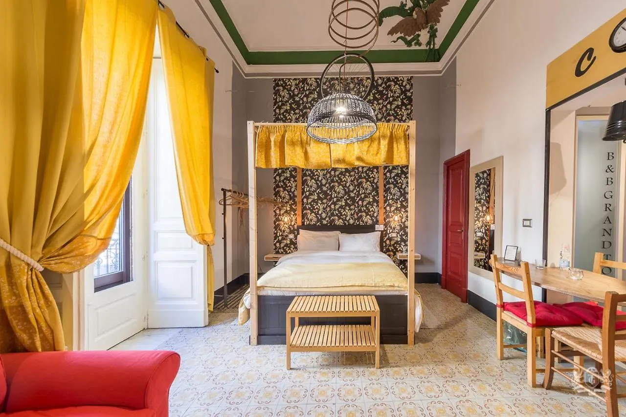 Bed & Breakfast Grand Tour Design Guest House Catania Self Check-In