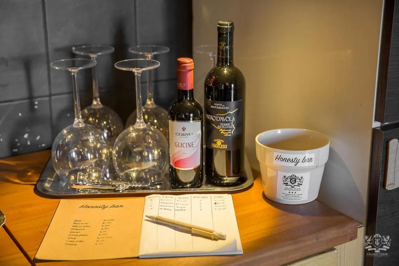 Grand Tour Design Guest House Catania Self Check-In